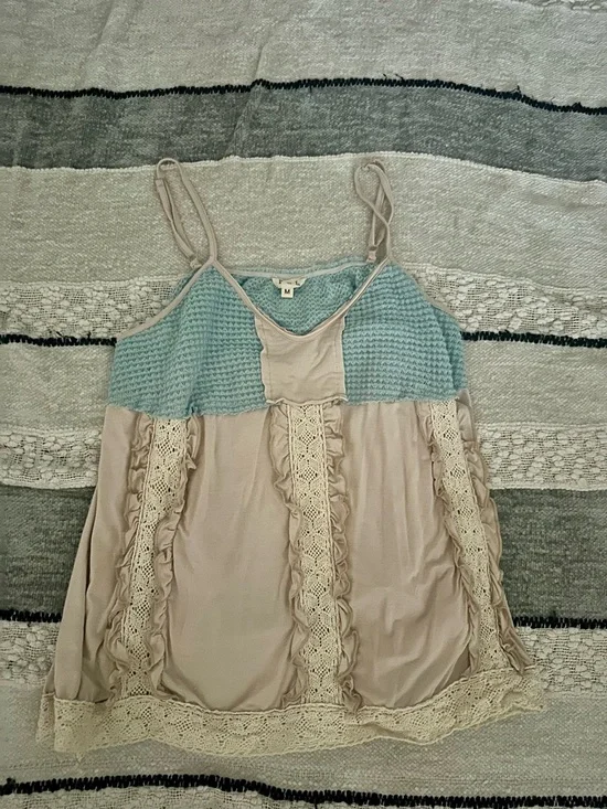 POL - Tank Top - Picture 2 of 5